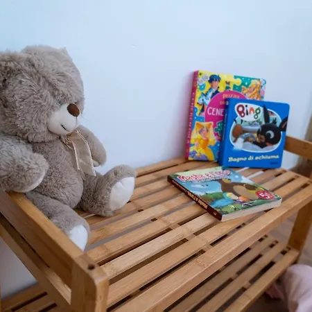 公寓 Levante Nel Colorato Porto Di Mare By Yohome *