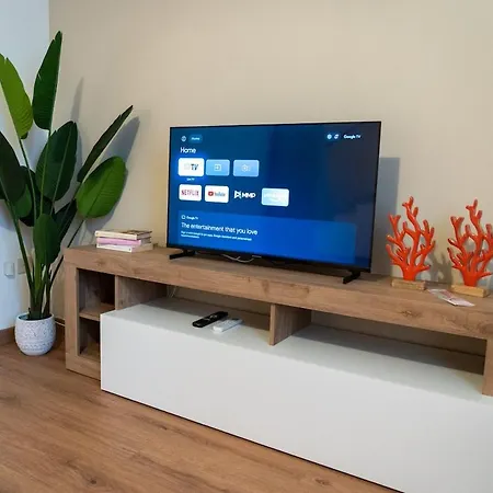 Levante Nel Colorato Porto Di Mare By Yohome 公寓 佩萨罗