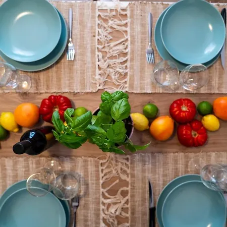 Levante Nel Colorato Porto Di Mare By Yohome *