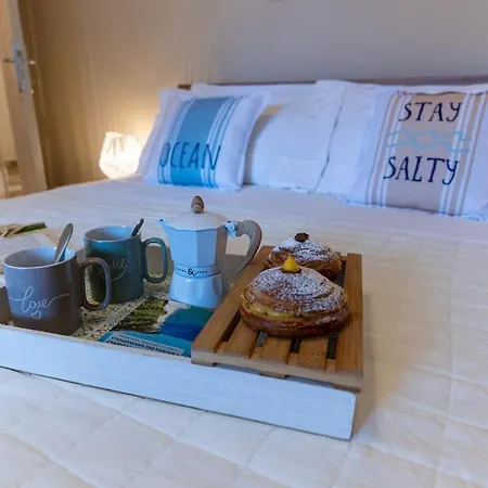 公寓 Levante Nel Colorato Porto Di Mare By Yohome