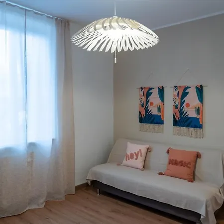 Levante Nel Colorato Porto Di Mare By Yohome *