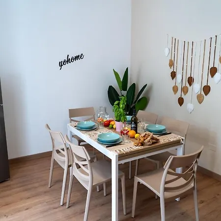 Levante Nel Colorato Porto Di Mare By Yohome Appartamento *