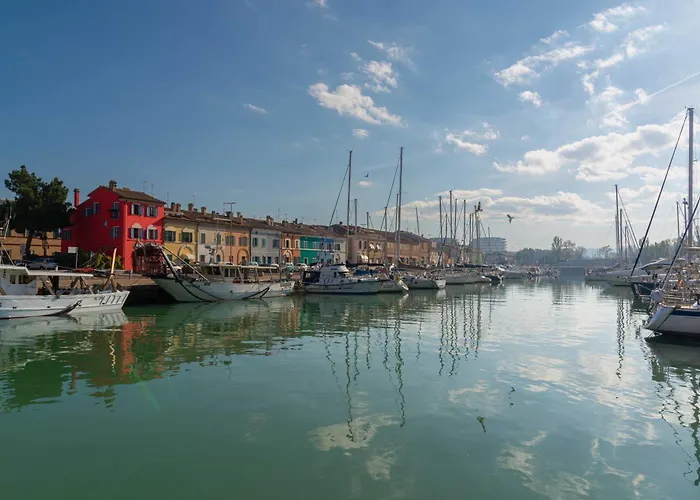 Apartment Levante Nel Colorato Porto Di Mare By Yohome Pesaro