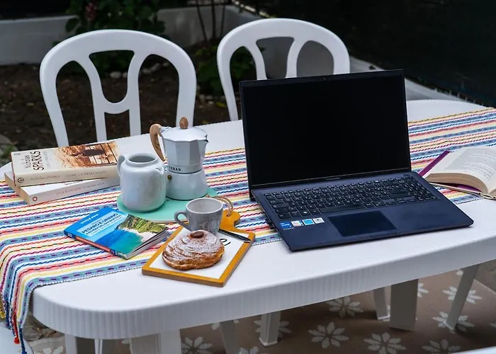 Levante Nel Colorato Porto Di Mare By Yohome * Pesaro