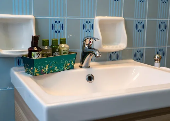 Levante Nel Colorato Porto Di Mare By Yohome Apartment Pesaro